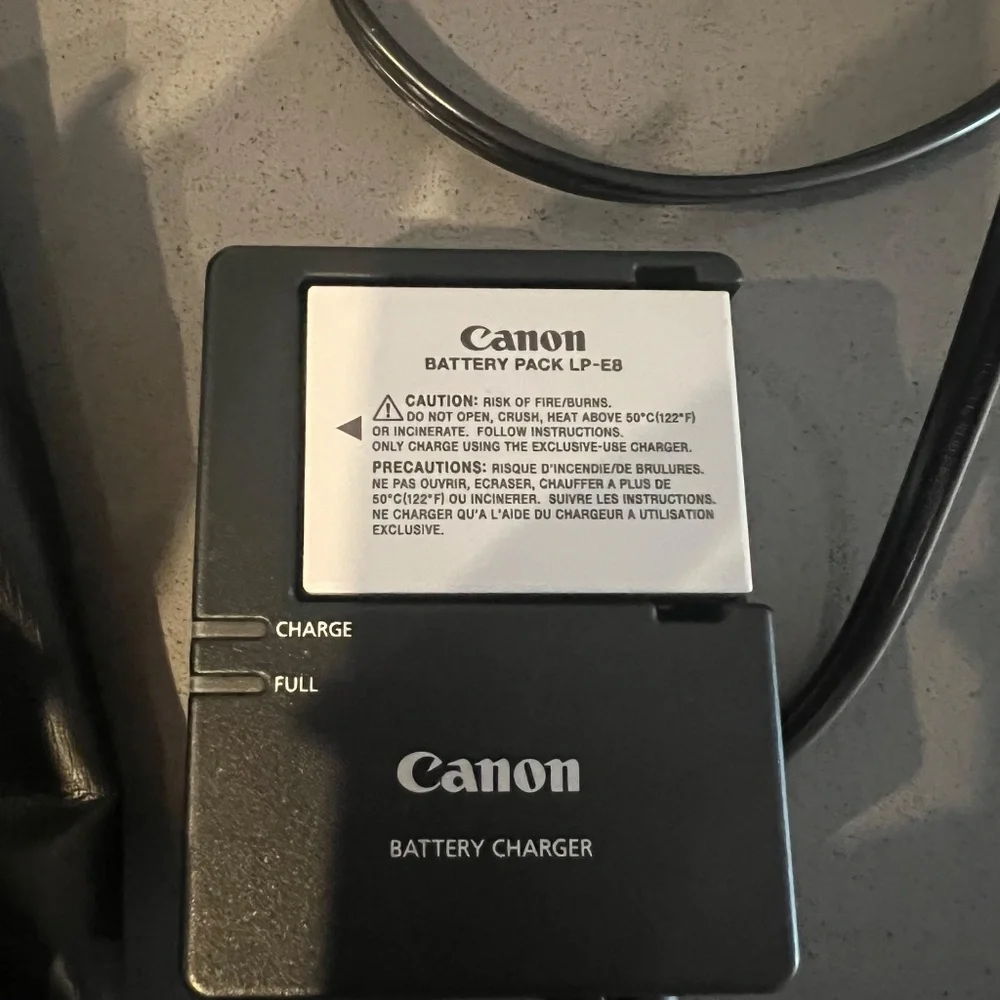 NOT AVAILABLE Canon EOS Rebel T5 DSLR Camera with 18-55mm Lens $700 value